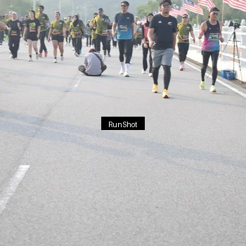 Runner Photo 6861303