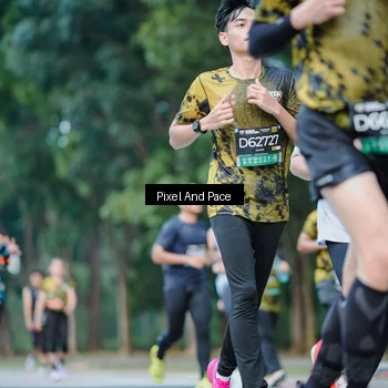 Runner Photo 6861311