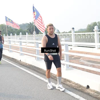 Runner Photo 6861323