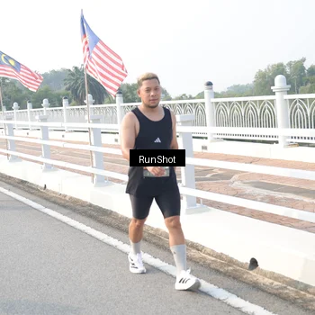 Runner Photo 6861334