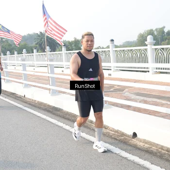 Runner Photo 6861340
