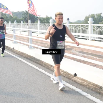 Runner Photo 6861355
