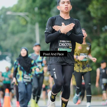 Runner Photo 6861373