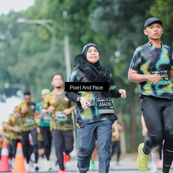 Runner Photo 6861384
