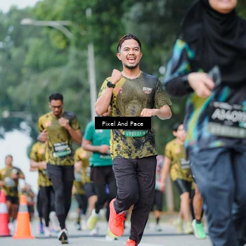 Runner Photo 6861410