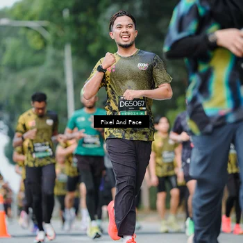 Runner Photo 6861413