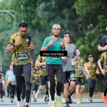 Runner Photo 6861417