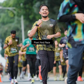 Runner Photo 6861429