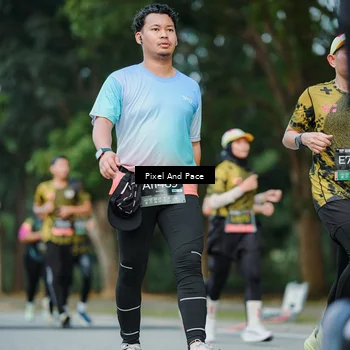 Runner Photo 6861476