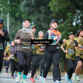 Runner Photo 6861498