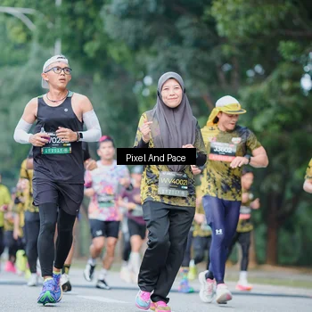Runner Photo 6861502