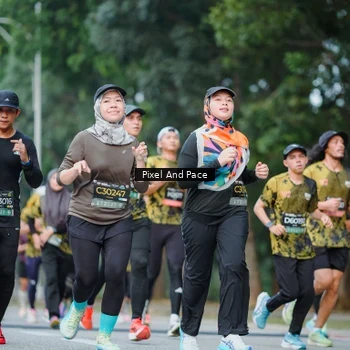 Runner Photo 6861509