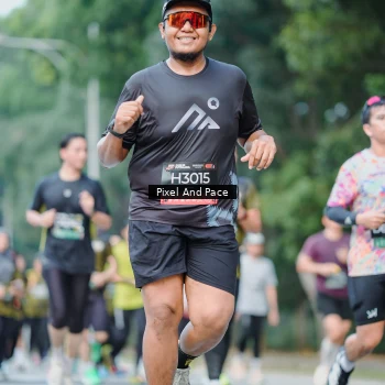 Runner Photo 6861522