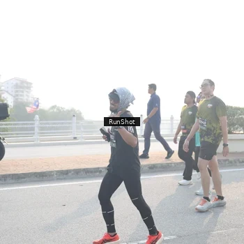Runner Photo 6861531