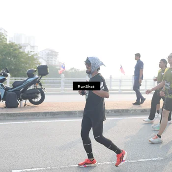 Runner Photo 6861562