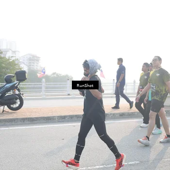 Runner Photo 6861576