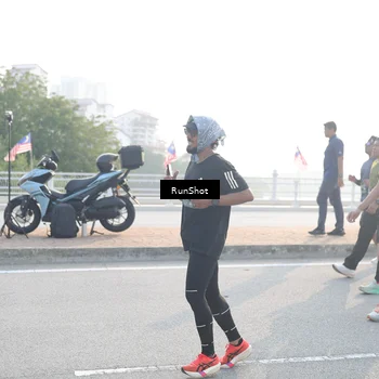 Runner Photo 6861588