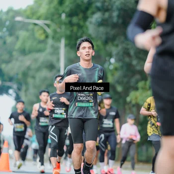 Runner Photo 6861591