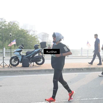 Runner Photo 6861598