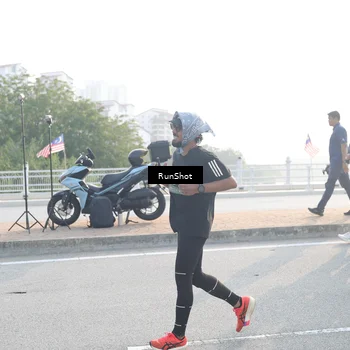 Runner Photo 6861679