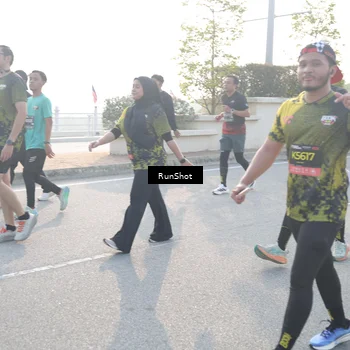 Runner Photo 6861681