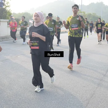 Runner Photo 6861734