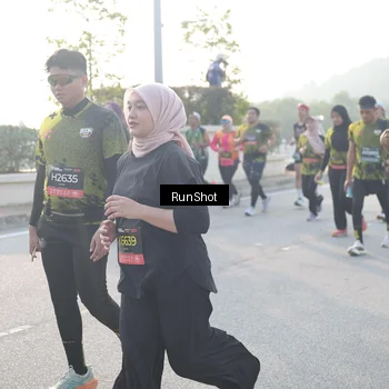 Runner Photo 6861776
