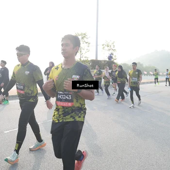 Runner Photo 6861845