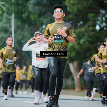 Runner Photo 6861895