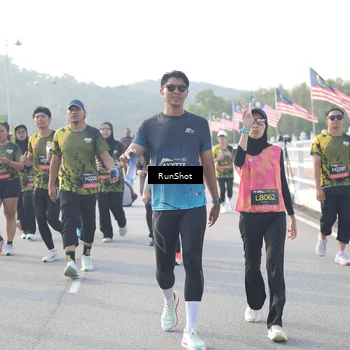 Runner Photo 6861905