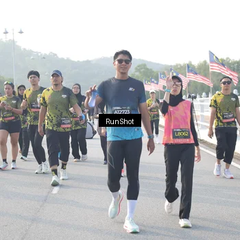 Runner Photo 6861923