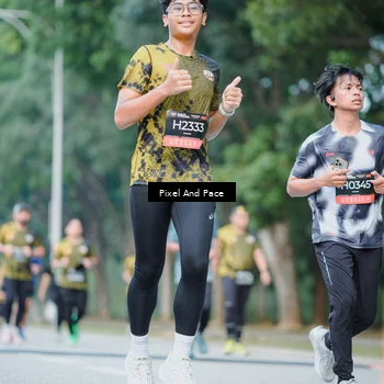 Runner Photo 6862004