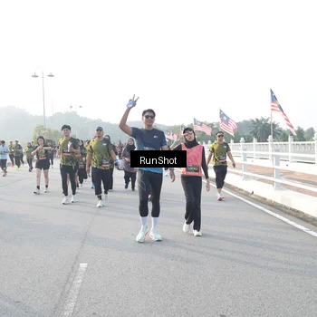 Runner Photo 6862047