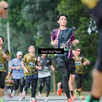 Runner Photo 6862106