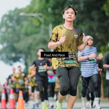 Runner Photo 6862115