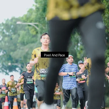 Runner Photo 6862119
