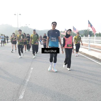 Runner Photo 6862125