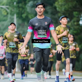 Runner Photo 6862150