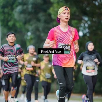 Runner Photo 6862210