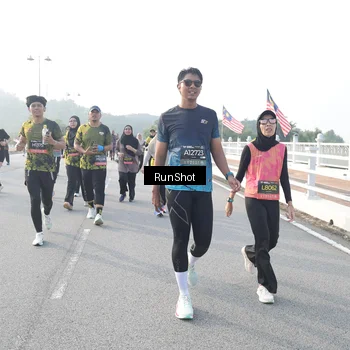 Runner Photo 6862244