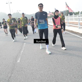 Runner Photo 6862258