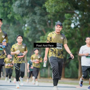 Runner Photo 6862280