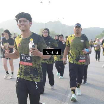 Runner Photo 6862302