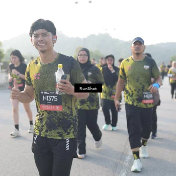 Runner Photo 6862328