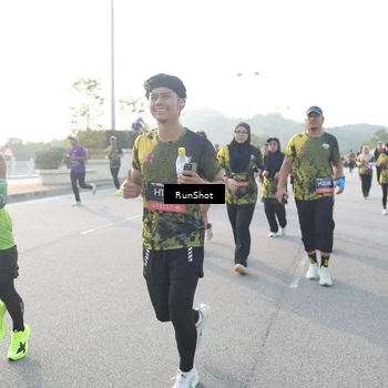 Runner Photo 6862330