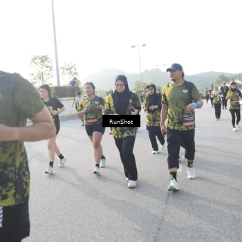 Runner Photo 6862369