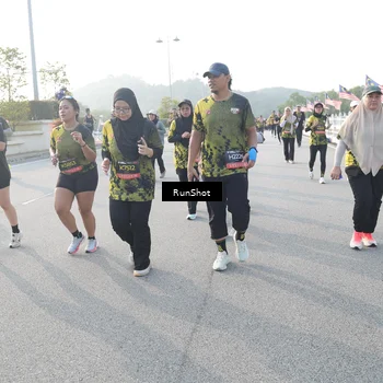Runner Photo 6862382