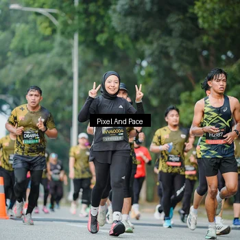 Runner Photo 6862389