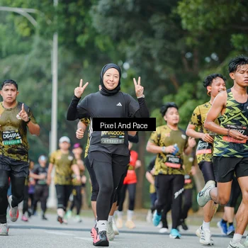Runner Photo 6862392