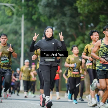 Runner Photo 6862396